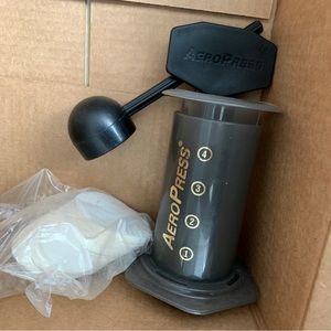 Aeropress Coffee Maker with filters